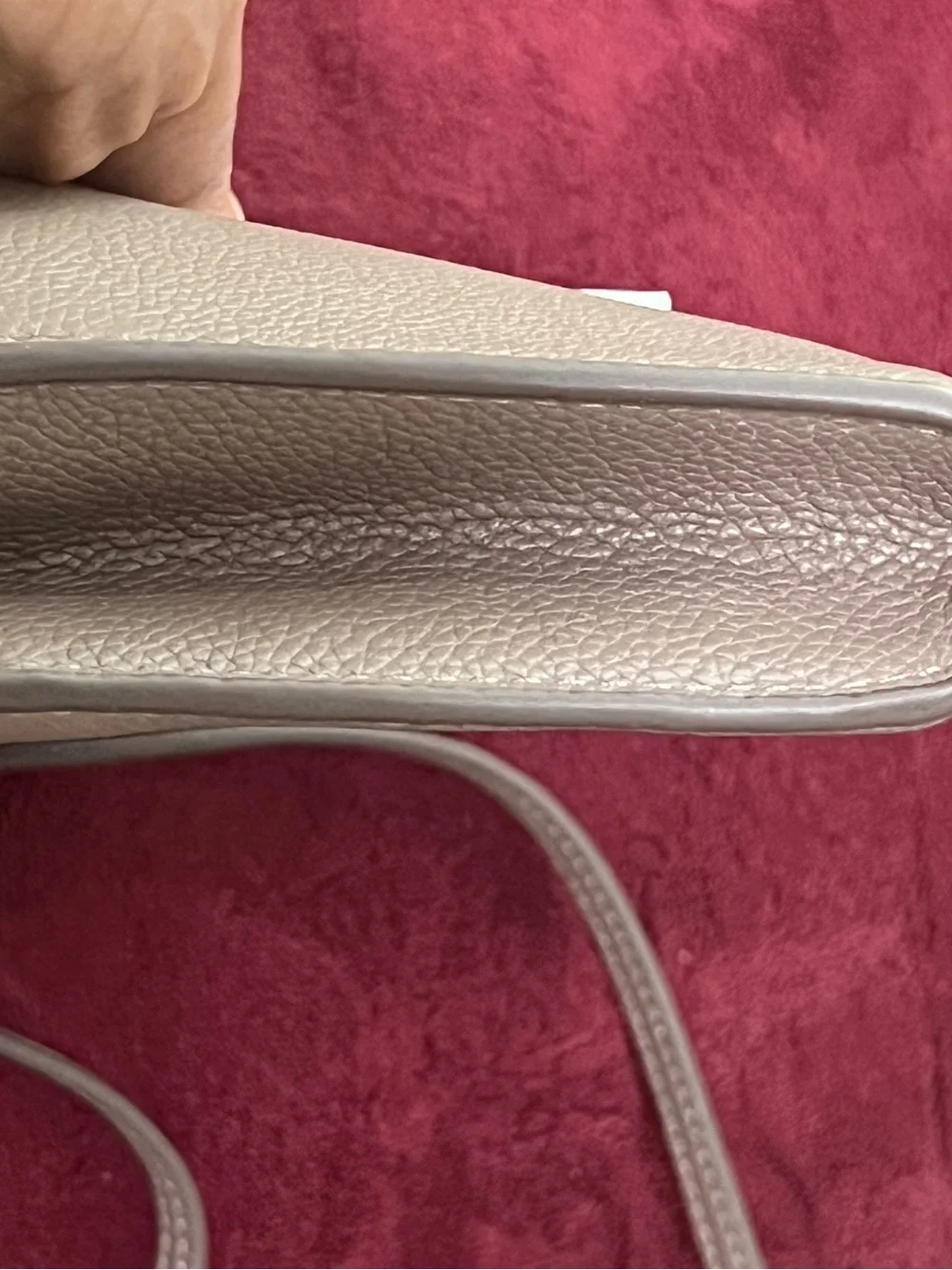 Tory Burch Pebbled Leather Crossbody Wallet - Taupe